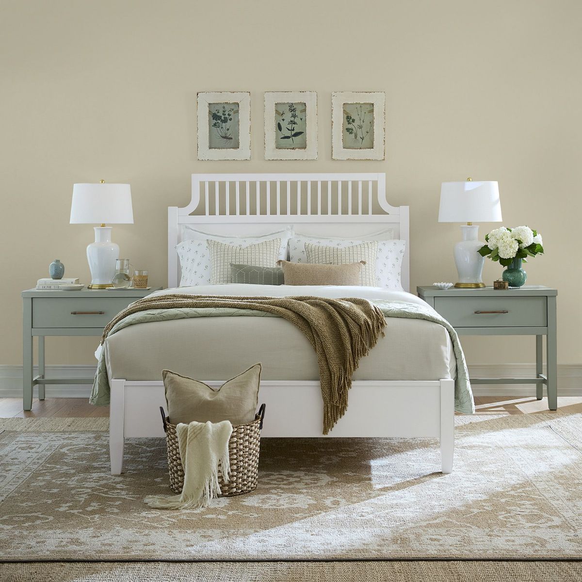 Picture of Pure Maple White Queen Garden Bed