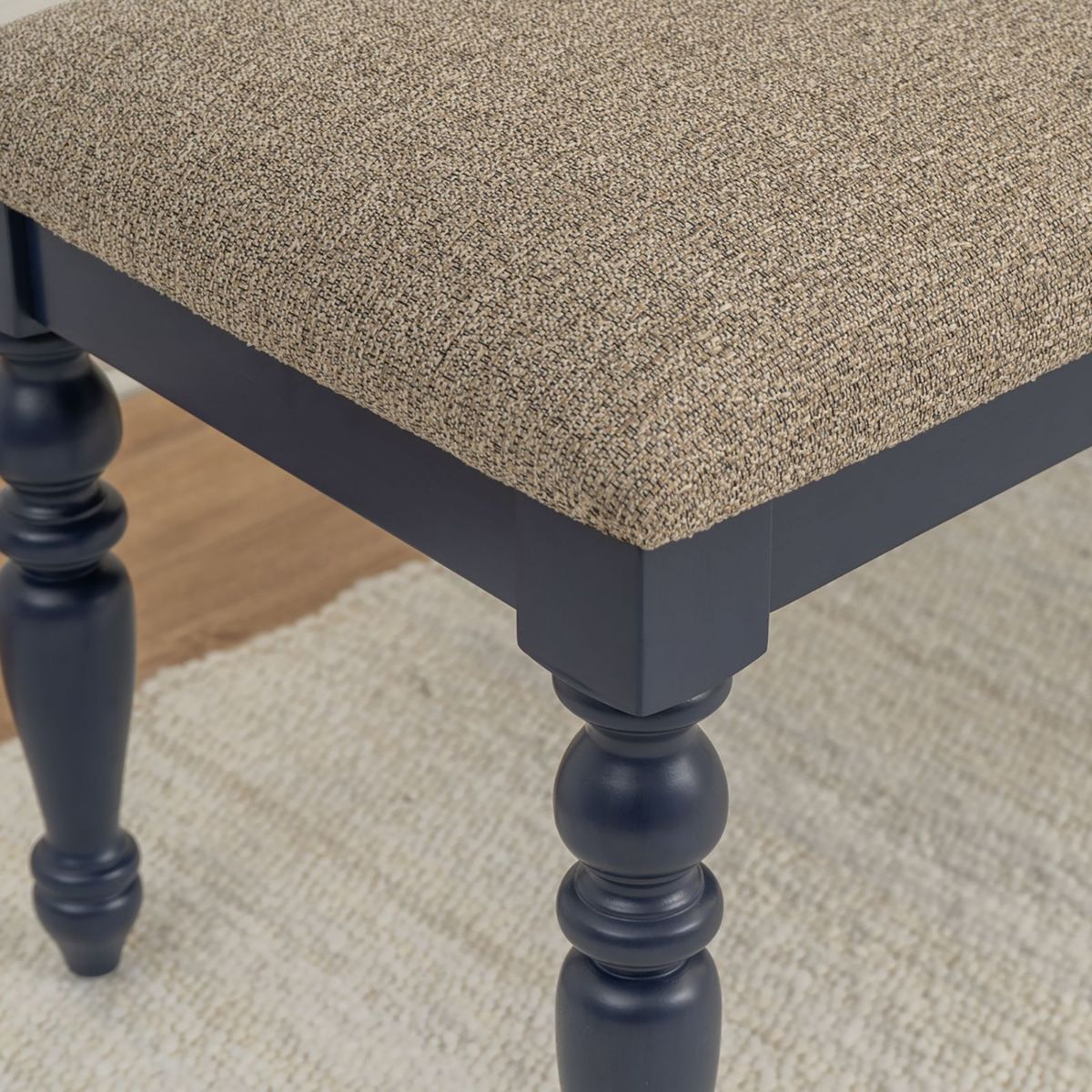 Picture of Trimble Navy Bench