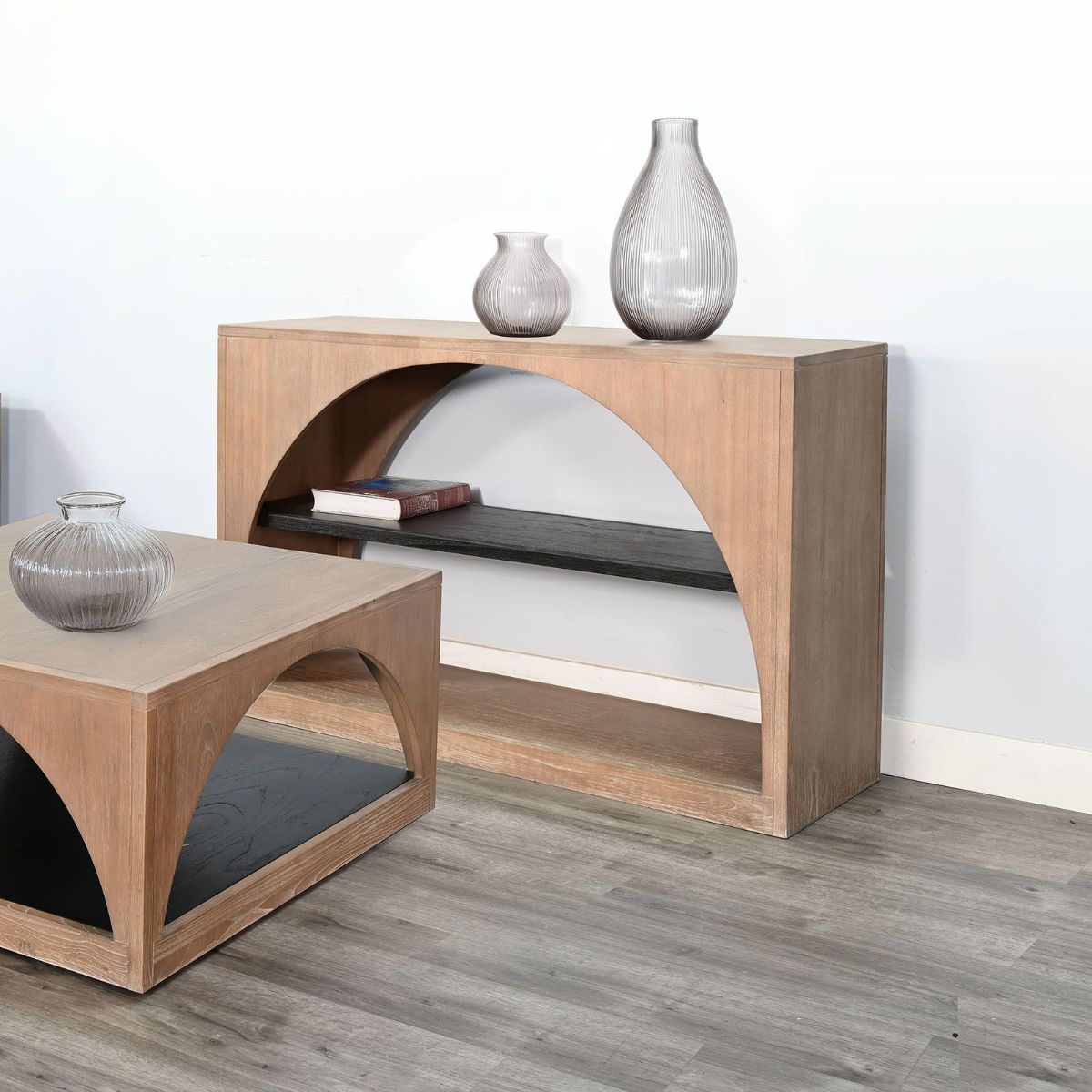 Picture of Oak Grove Umbra Sofa Table