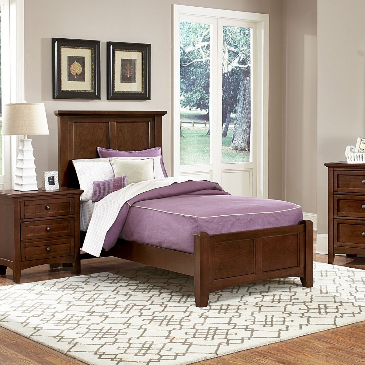 Picture of Bonanza Cherry Twin Bed